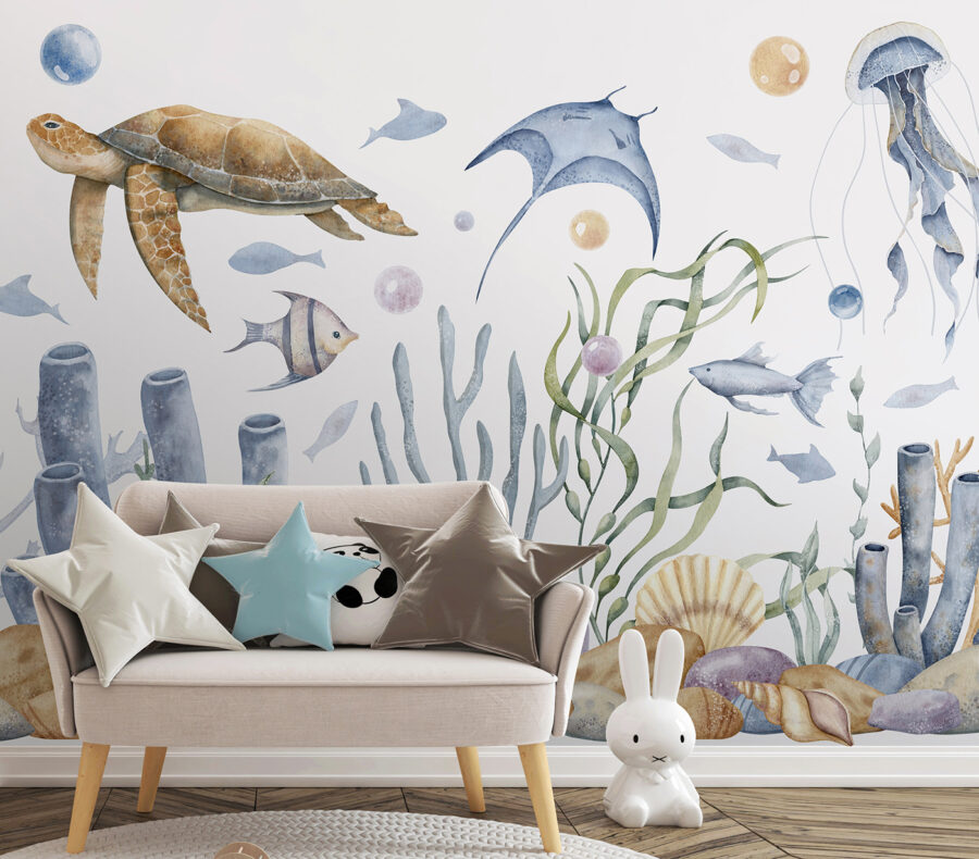 Sea life with fish and seaweed