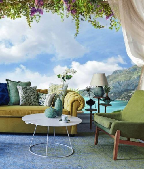 Balcony with plants and a view of the ocean