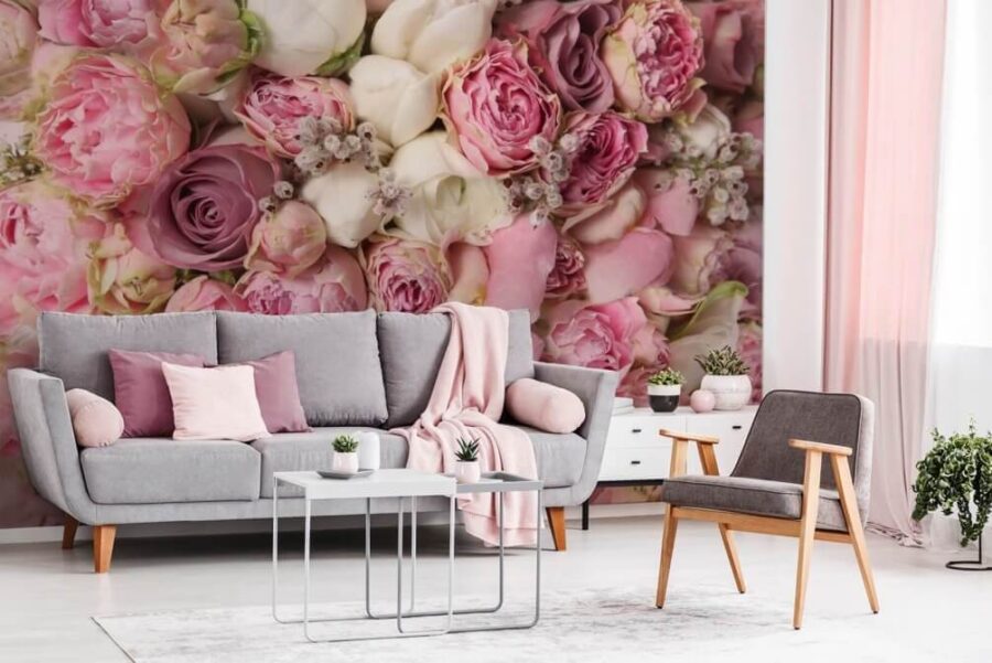 Lovely bouquet of pink roses