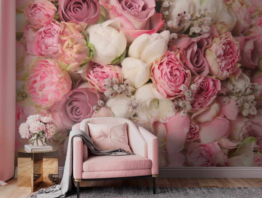 Lovely bouquet of pink roses