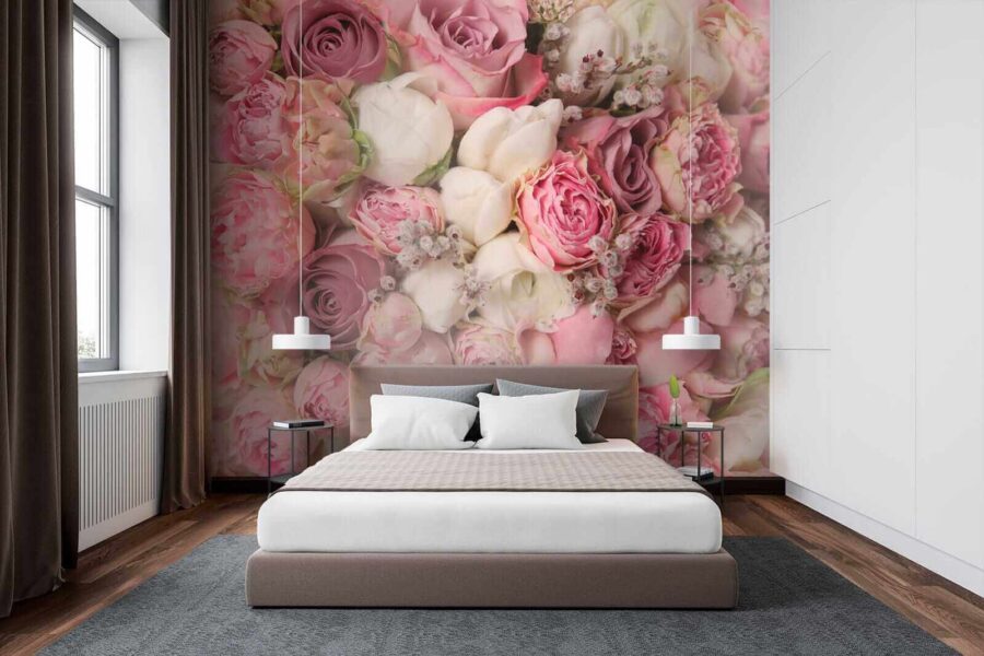Lovely bouquet of pink roses