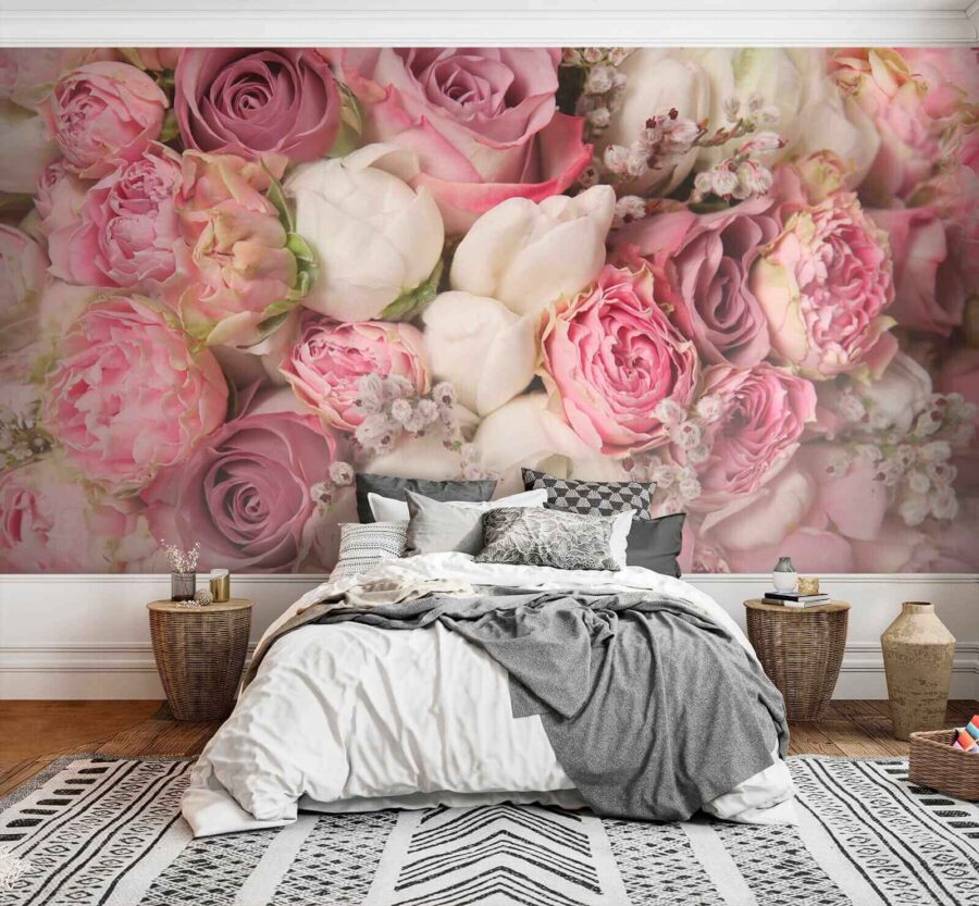 Lovely bouquet of pink roses