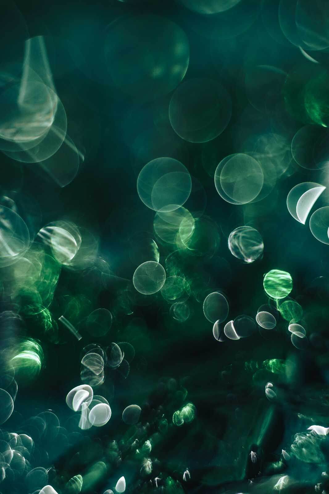 u33526p - Blurry image of green and white circles - tegory