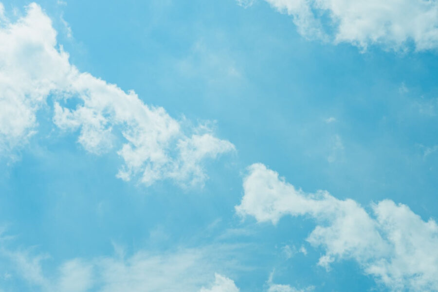 Blue sky with clouds u23539p 900x600 - Blue sky with clouds - tegory