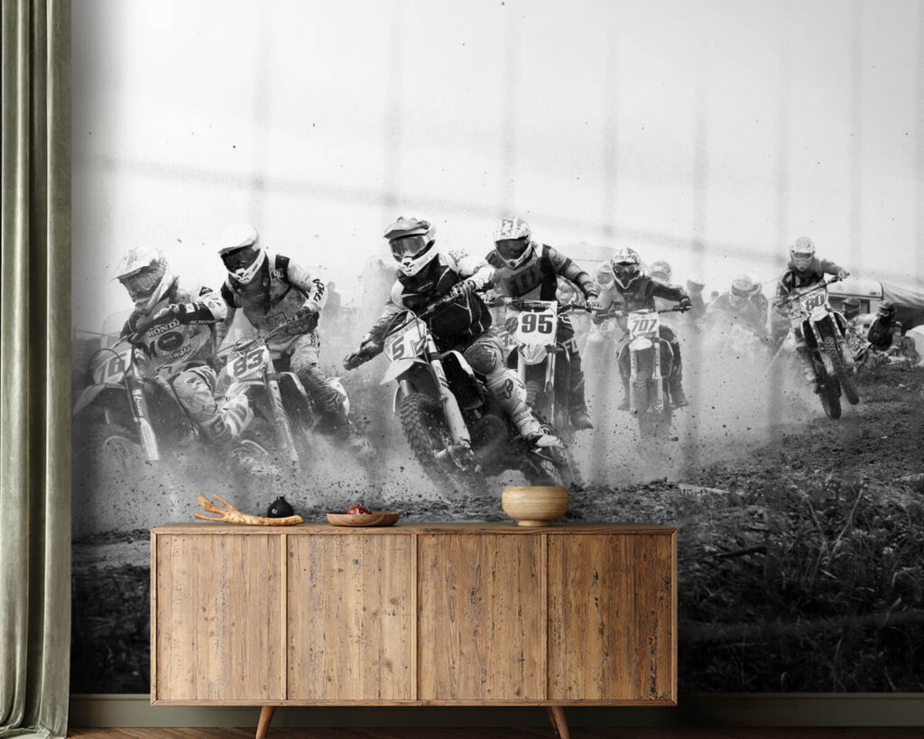 u26548pig21m 1024x819 - Group of people on dirt bikes - tegory