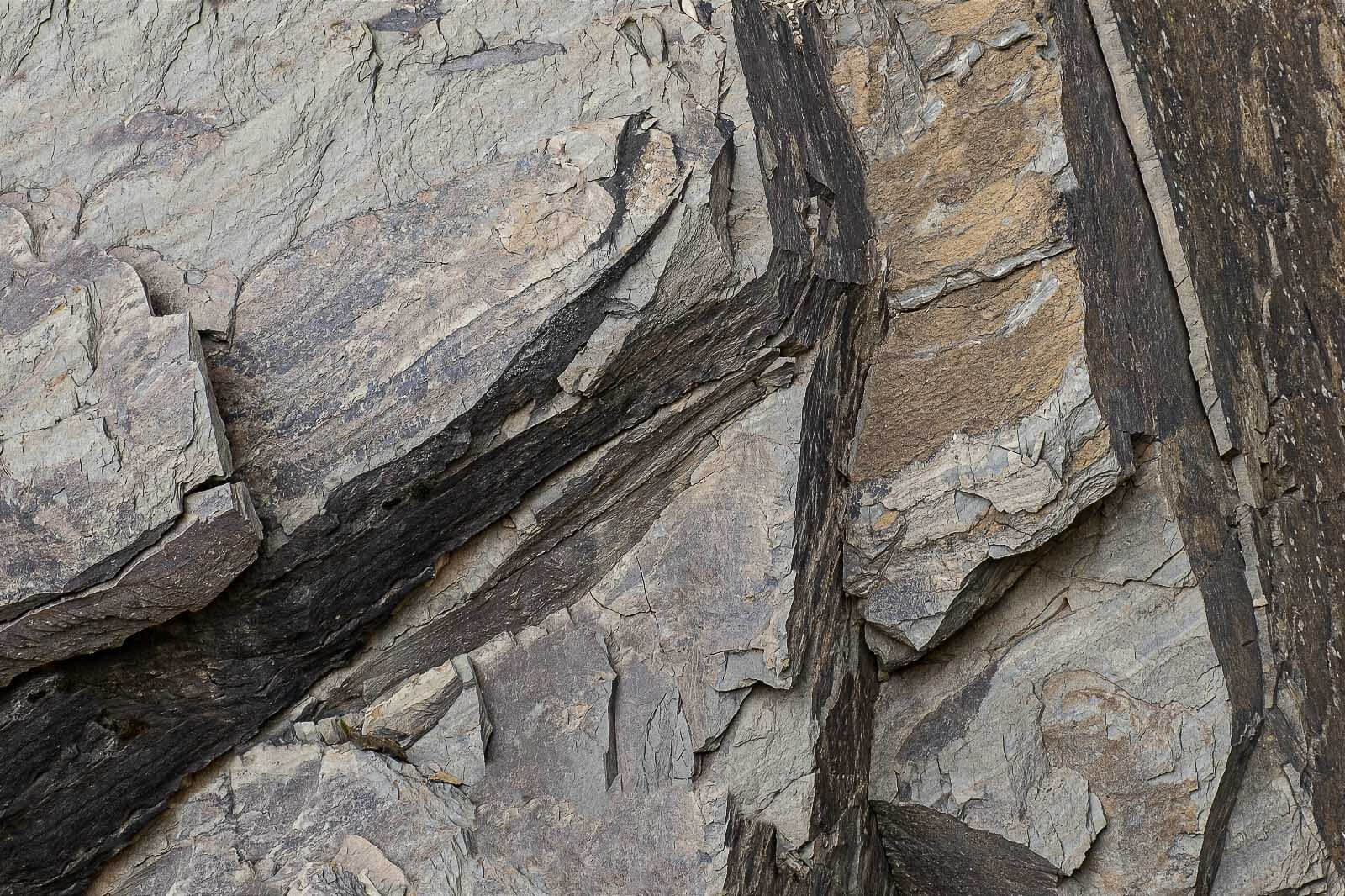 u35446p - Natural patterns in layered rock formations - tegory