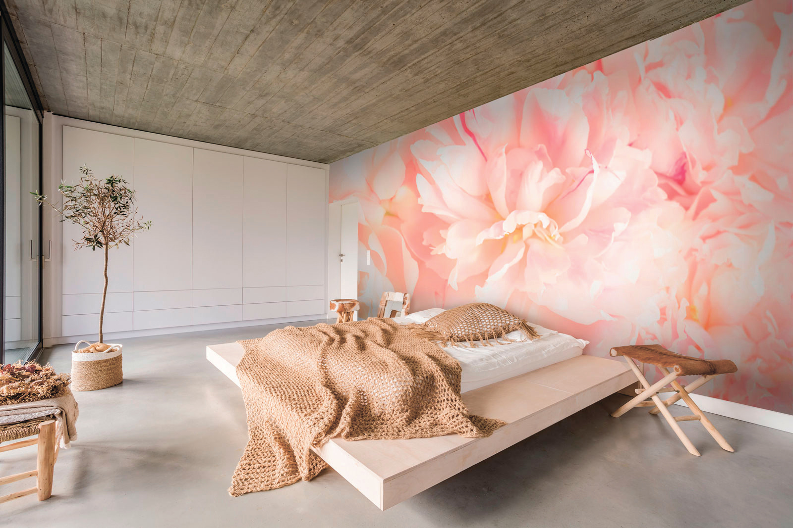 u74345pib1m - Soft petals in gentle hues - tegory