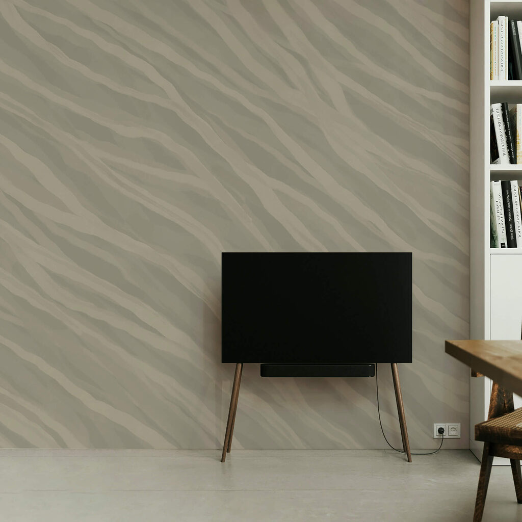 Wavy lines creating fluid movement