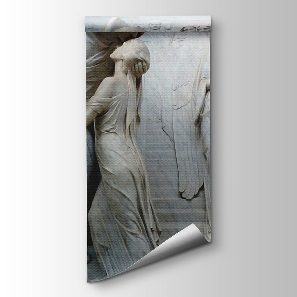 Statue of a man kissing a woman Statue of a man kissing a woman