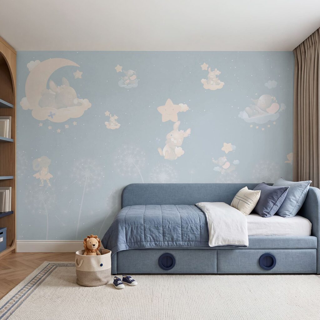 Wallpaper with cartoon animals