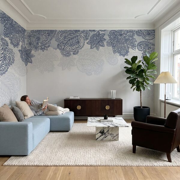 Blue and white floral border Blue and white floral border